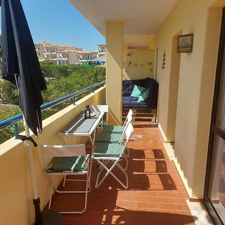 Apartment Olhos Do Mar